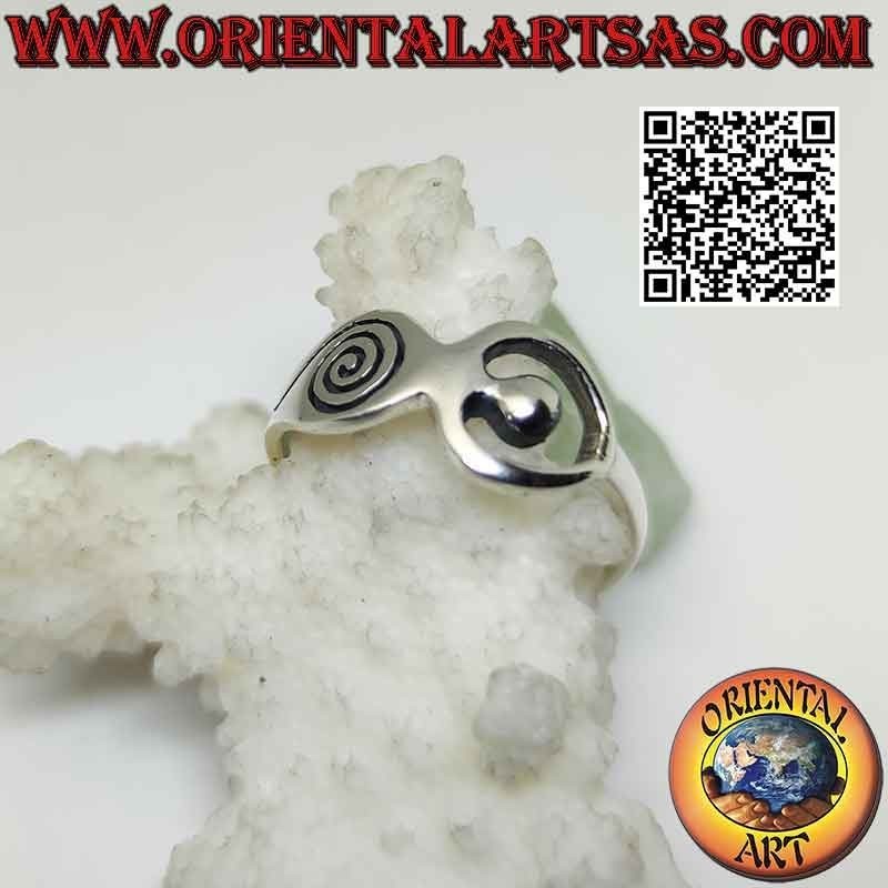 Bague en argent lisse, la Déesse Mère "Aradia"