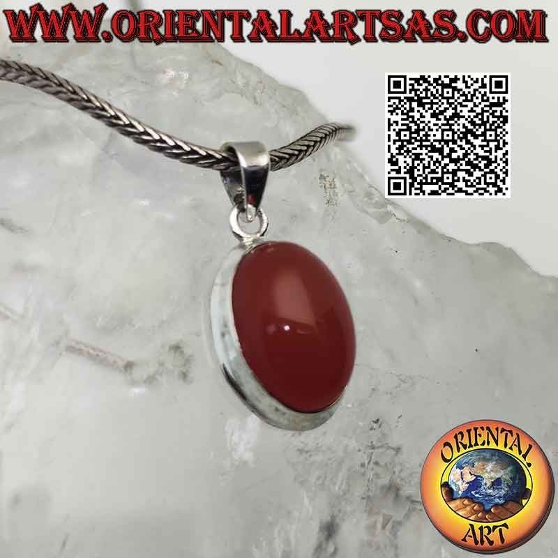 Ciondolo in argento con corniola ovale cabochon su montatura liscia semplice
