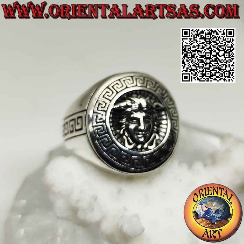 Glatter runder Silberring mit „Versace“-Emblem (das mythologische Medusenhaupt)