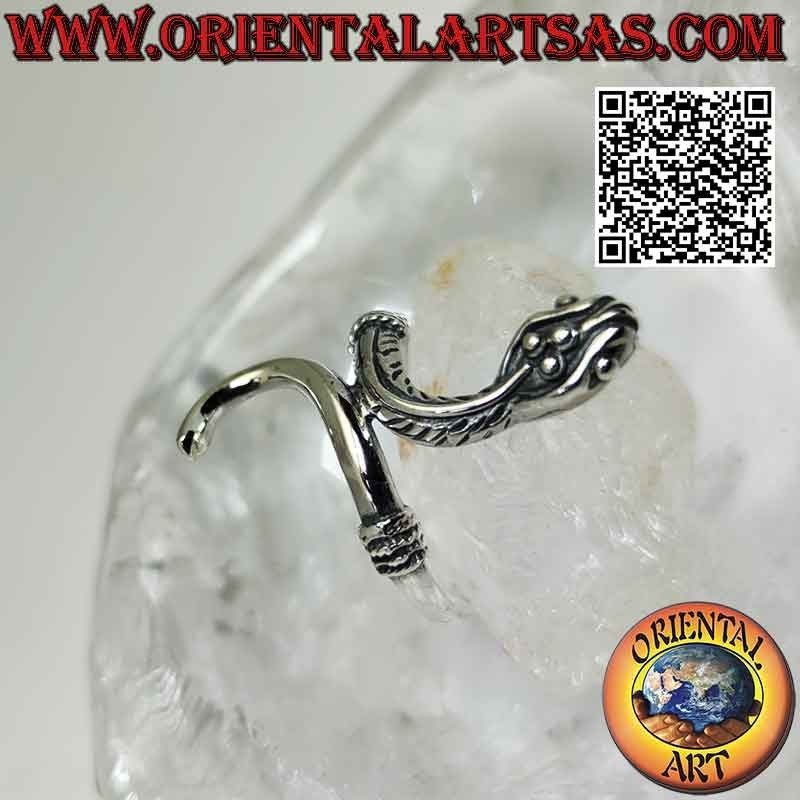 Anello in argento a forma di serpente "vipera" in movimento sinuoso e intreccio sulla coda