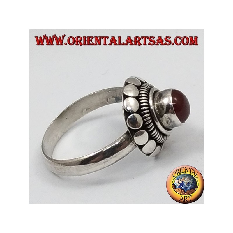 Anello d'argento con Corniola naturale  tonda