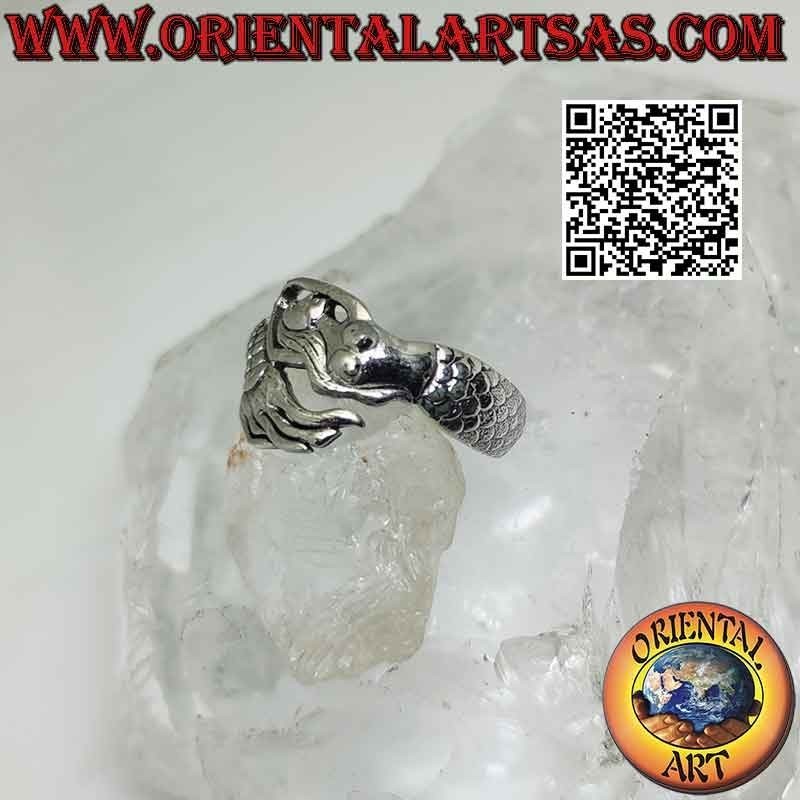 Smooth silver ring, the enveloping and seductive mermaid