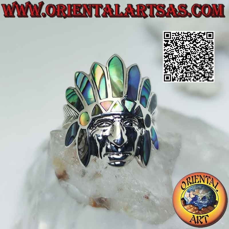 Bague en argent, tête de sauge indienne amérindienne avec coiffe d'ormeau (paua) et visage lisse