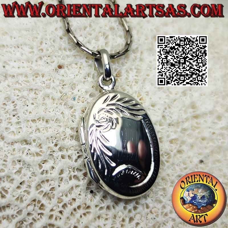 Flat smooth oval silver photo frame pendant with engraved floral frame (20x15)