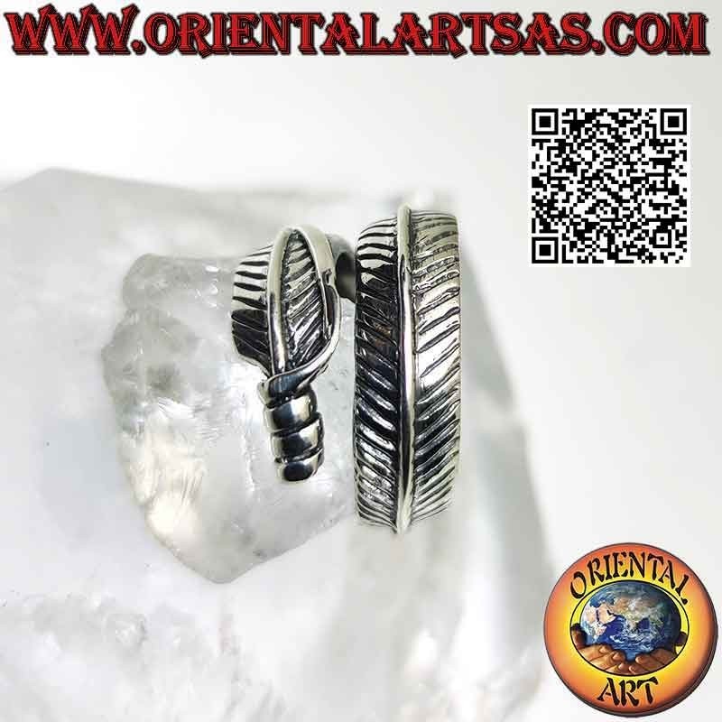 Bague en argent avec une longue plume ajustable arrondie et épaisse, symbole de purification
