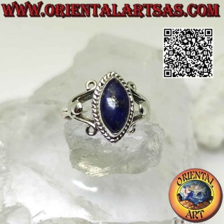 Anillo de plata con lanzadera cabujón lapislázuli en engaste con ganchos en U