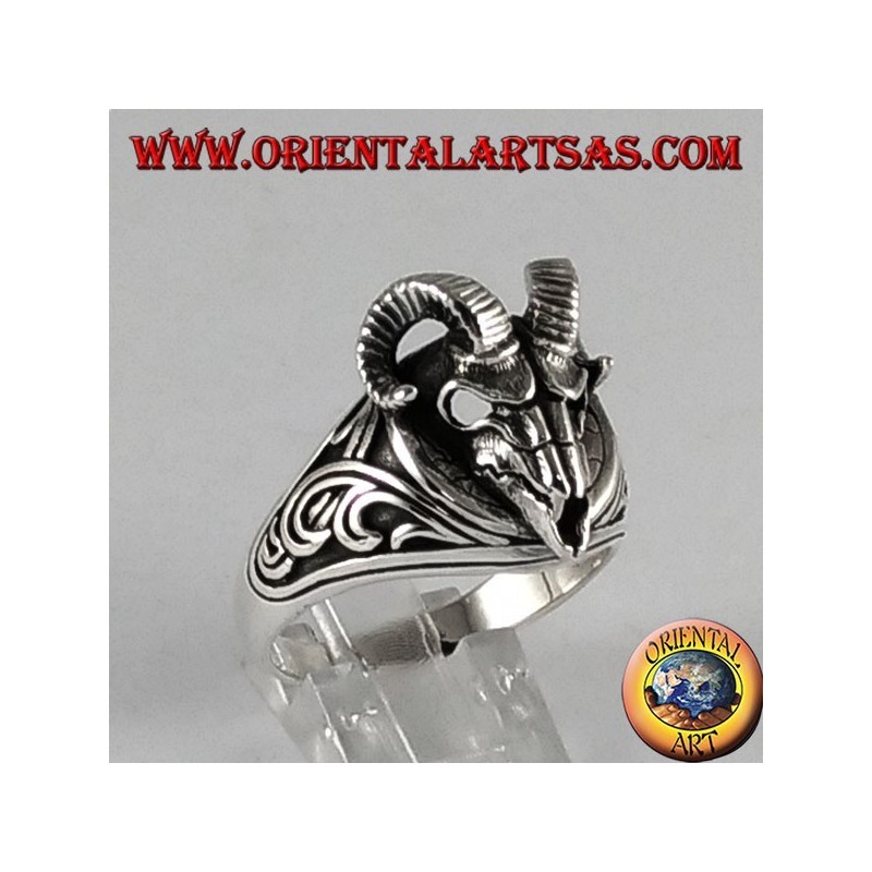 Anillo de plata ramskull