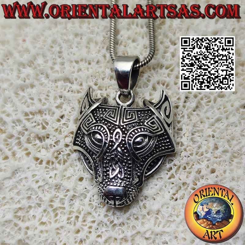 Colgante de plata cabeza de lobo con nudo celta (mediano)