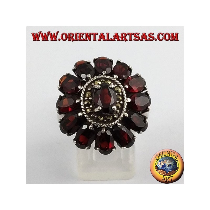 oval silver ring, with 13 garnets natural oval faceted and marcasite