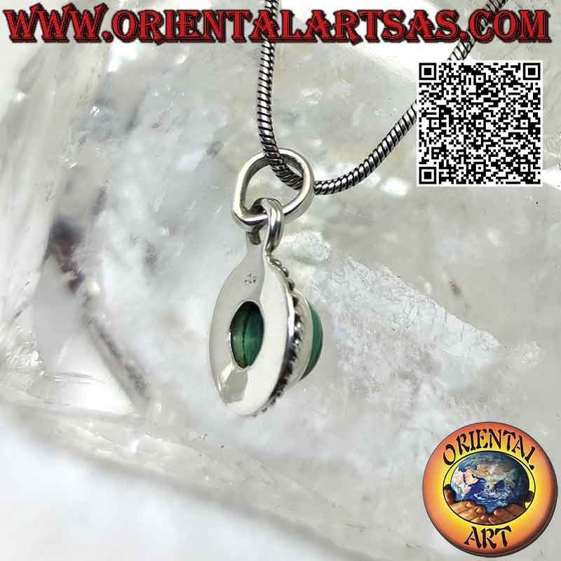 Ciondolo in argento con malachite tonda, intreccio e inserti lisci