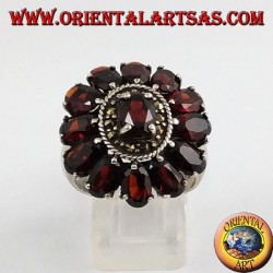 oval silver ring, with 13 garnets natural oval faceted and marcasite