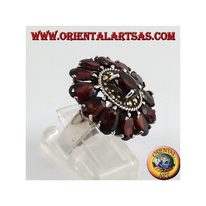 oval silver ring, with 13 garnets natural oval faceted and marcasite