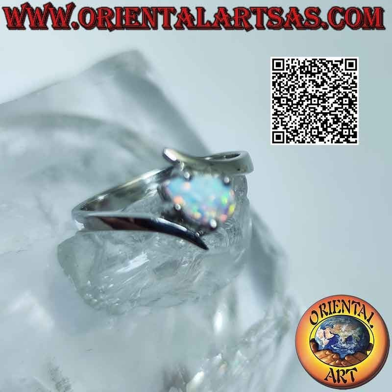 Silberring mit Harlekin-Opal mit Kreuztropfen