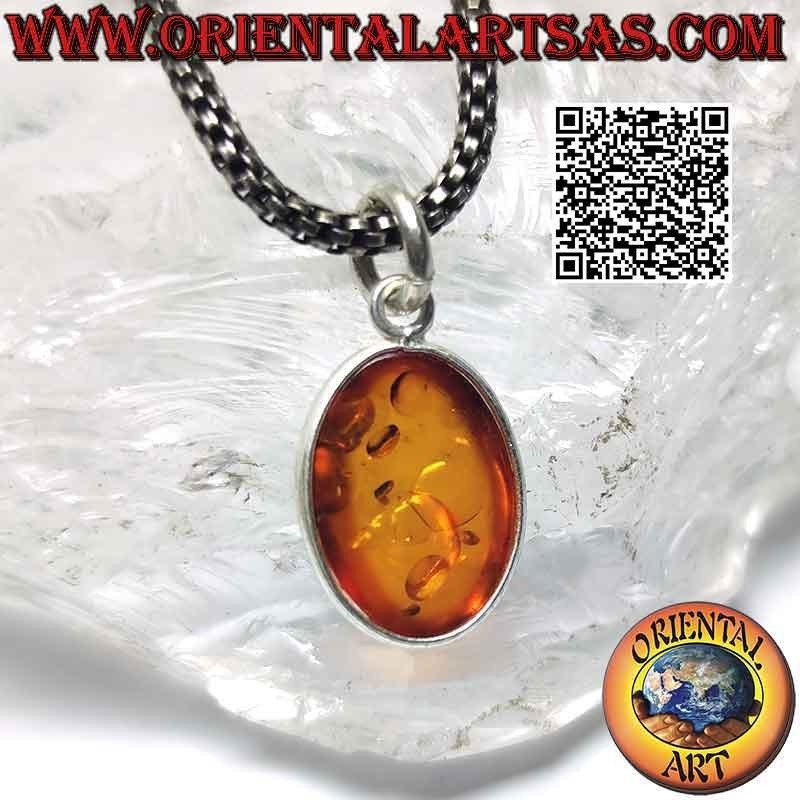 Colgante de ámbar báltico natural ovalado y gancho de plata 925 ‰