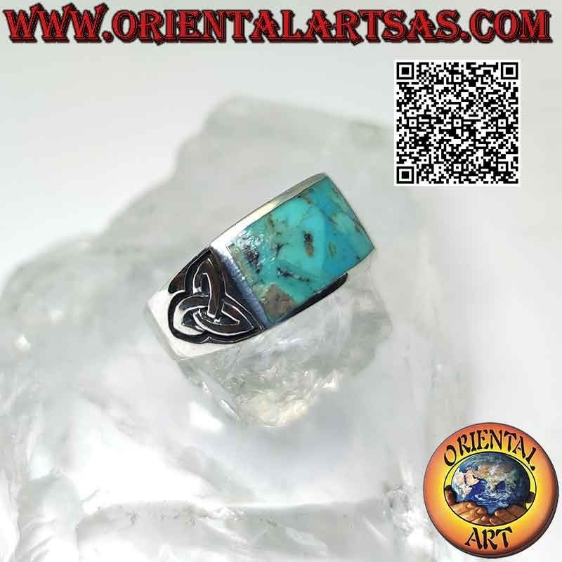 Anello in argento con turchese naturale dell'Arizona e triquetra