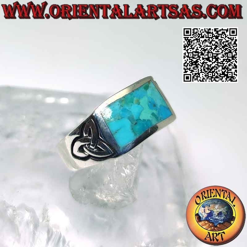 Bague en argent avec turquoise d'Arizona naturelle et triquetra