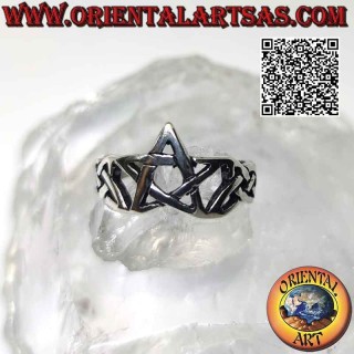 Smooth silver ring with smooth pentacle laterally hooked openwork Celtic knots