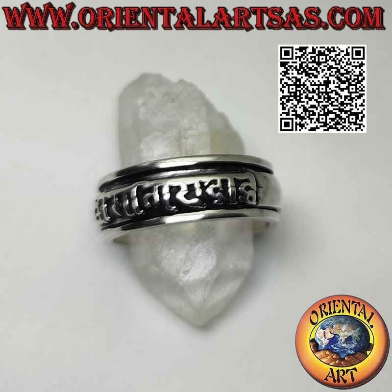 Bague en argent avec bande lisse antistress avec mantra tibétain "OM MANI PADME HUM" en relief