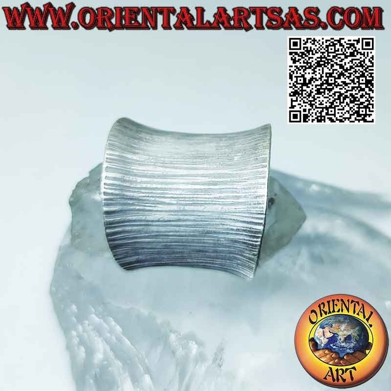 Wide concave band ring with Karen silver vertical engravings, adjustable