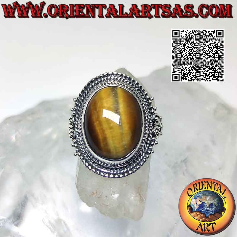 Anello in argento con grande occhio di tigre ovale cabochon contornato da microsfere e intrecci (regolabile)