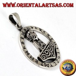 pendentif en argent, marteau de Thor dans le cercle runique