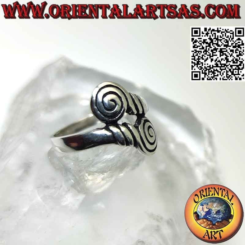 Anello in argento a doppia fascia liscia con spirale finale