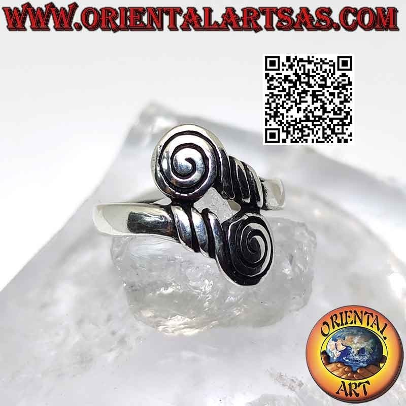 Double smooth band silver ring with final spiral
