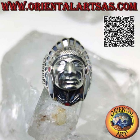 Bague en argent, tête d'Indien amérindien avec visage sculpté et coiffe en nacre et onyx, moyenne