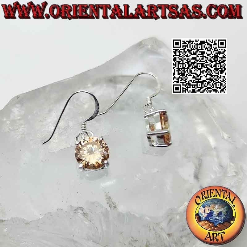 Pendientes de plata con circonita champagne redonda en engaste liso