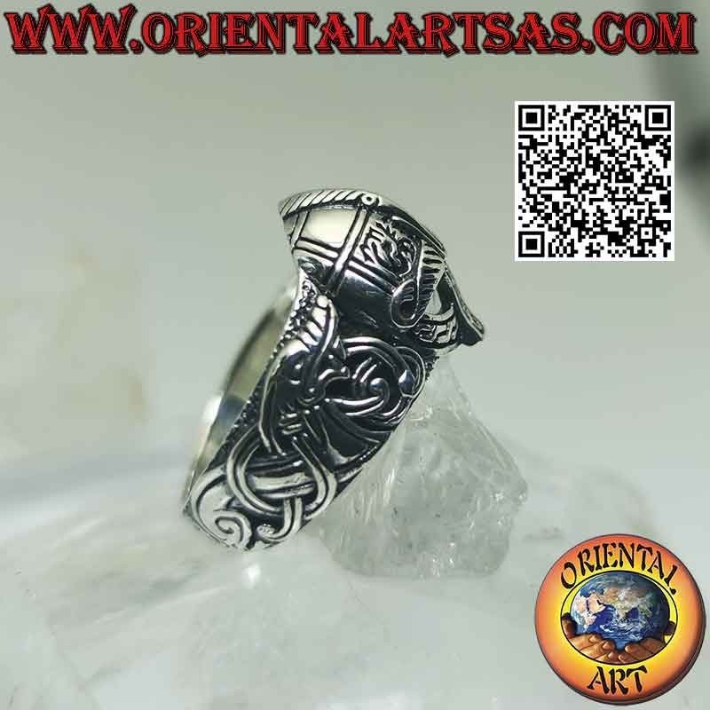Bague en argent en forme de casque avec gravures celtiques (petite)