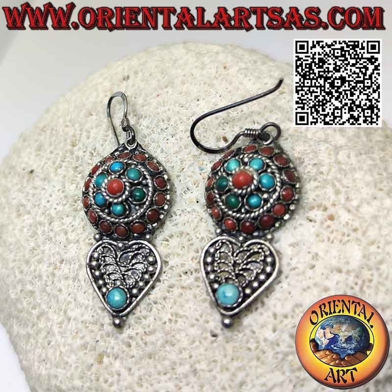 Orecchini in argento, rosone con turchesi e coralli tibetani e cuore