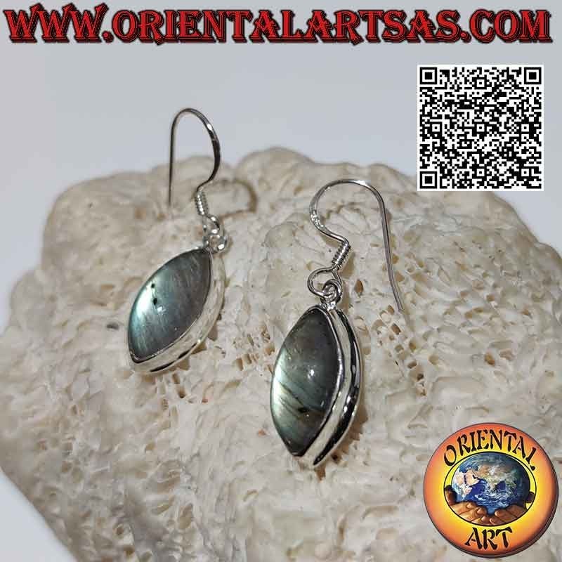 Orecchini in argento con labradorite a navetta cabochon su montatura liscia