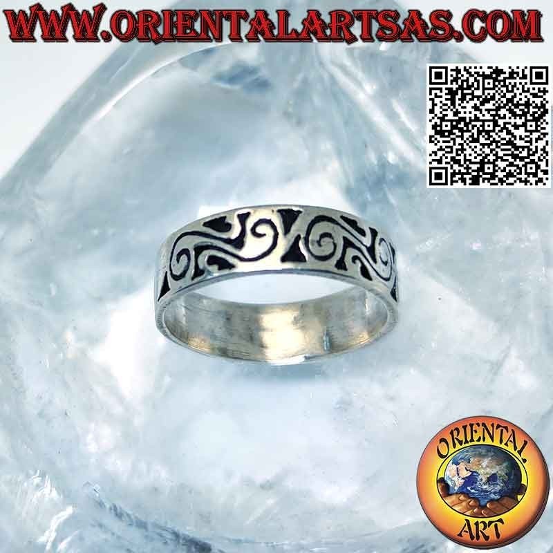 7 mm wide band silver ring. with engraved folk spirals