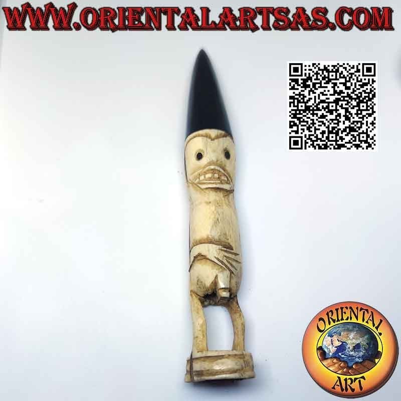 Sculpture primitive d'un indigène en os et corne de buffle (16 cm)