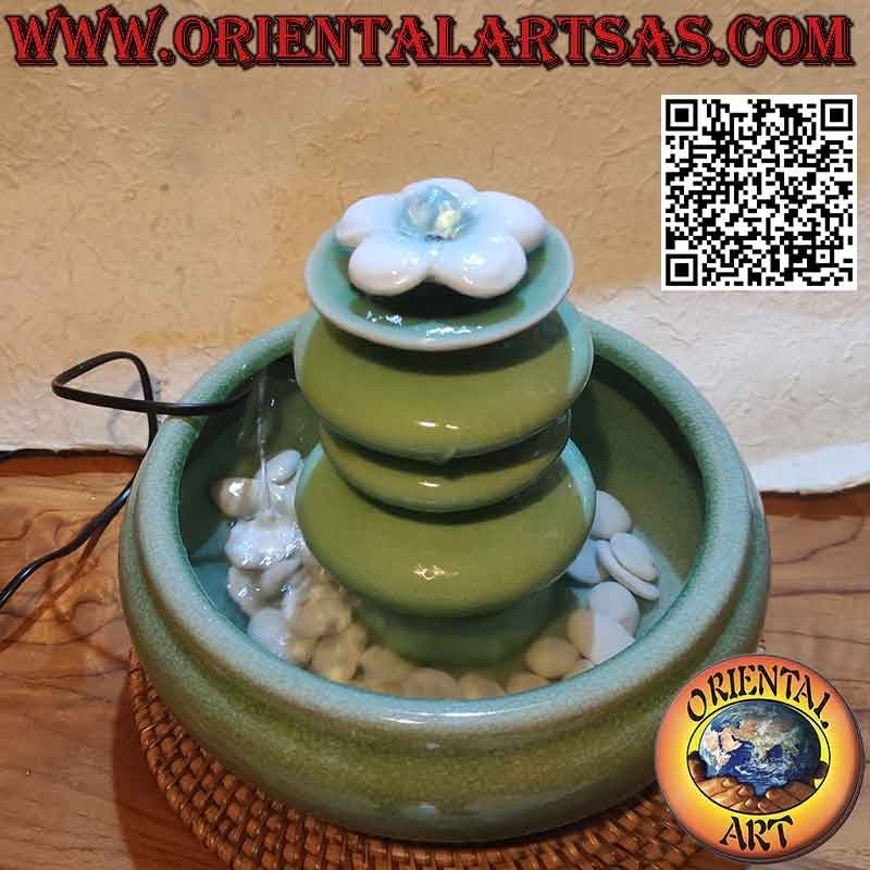 Zen-Innenbrunnen "Turm mit Lotusblüte" aus grüner Keramik