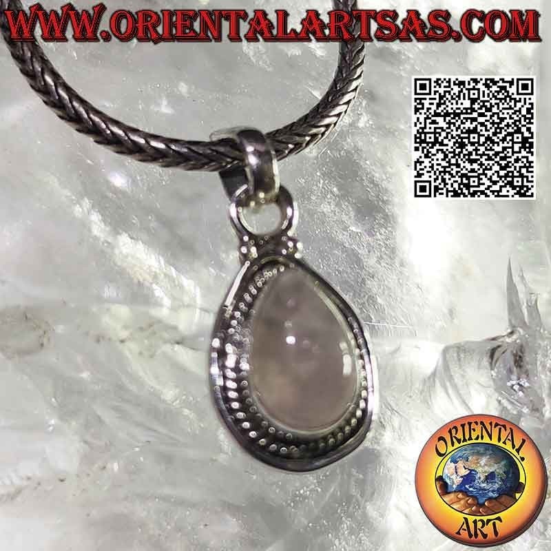 Colgante de plata con cabujón gota de cuarzo rosa rodeado de entrelazado y línea suave
