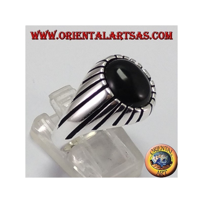Anello in argento da uomo con onice ovale