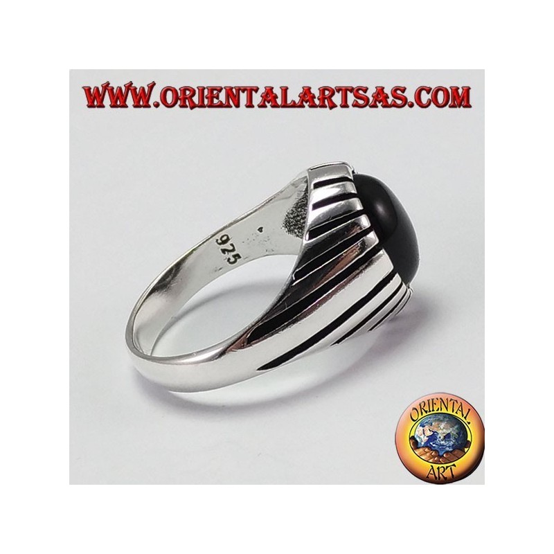 Anello in argento da uomo con onice ovale