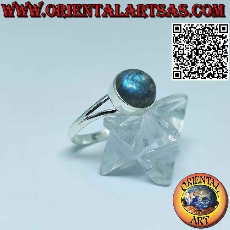 Anello in argento con labradorite tonda cabochon a bordo semplice