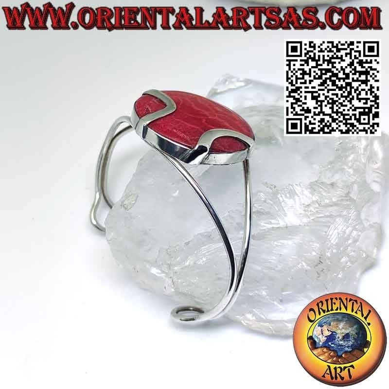 Rigid silver bracelet with round red madrepora (coral).