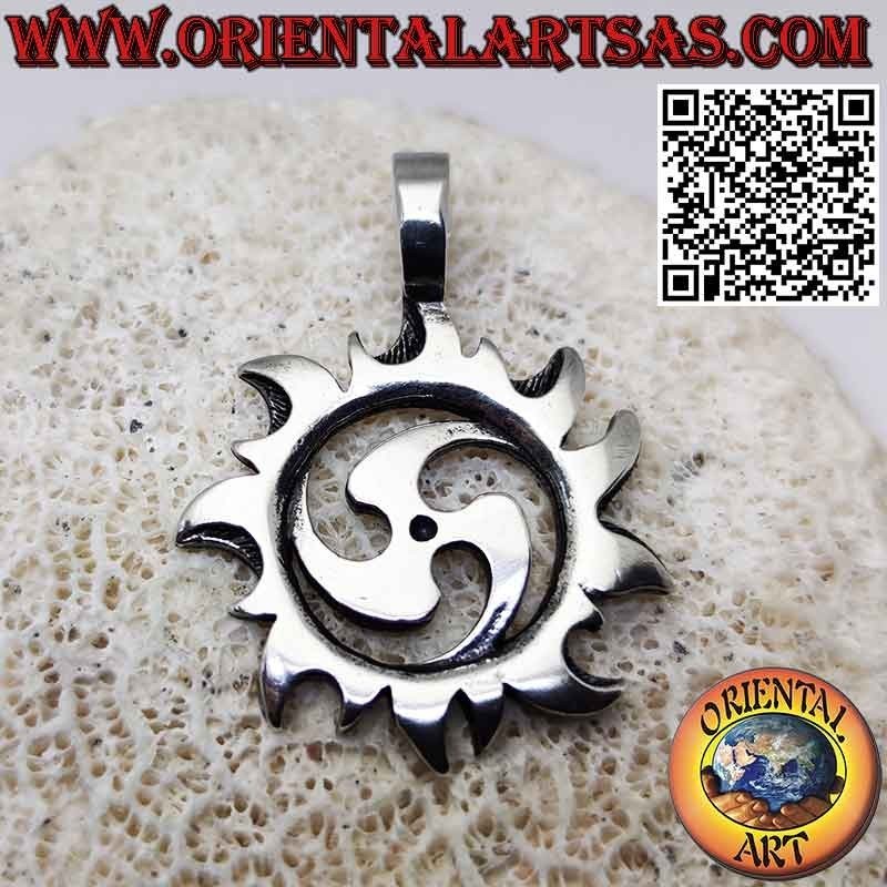 Solar Tomoe silver pendant also called mitsu-domoe