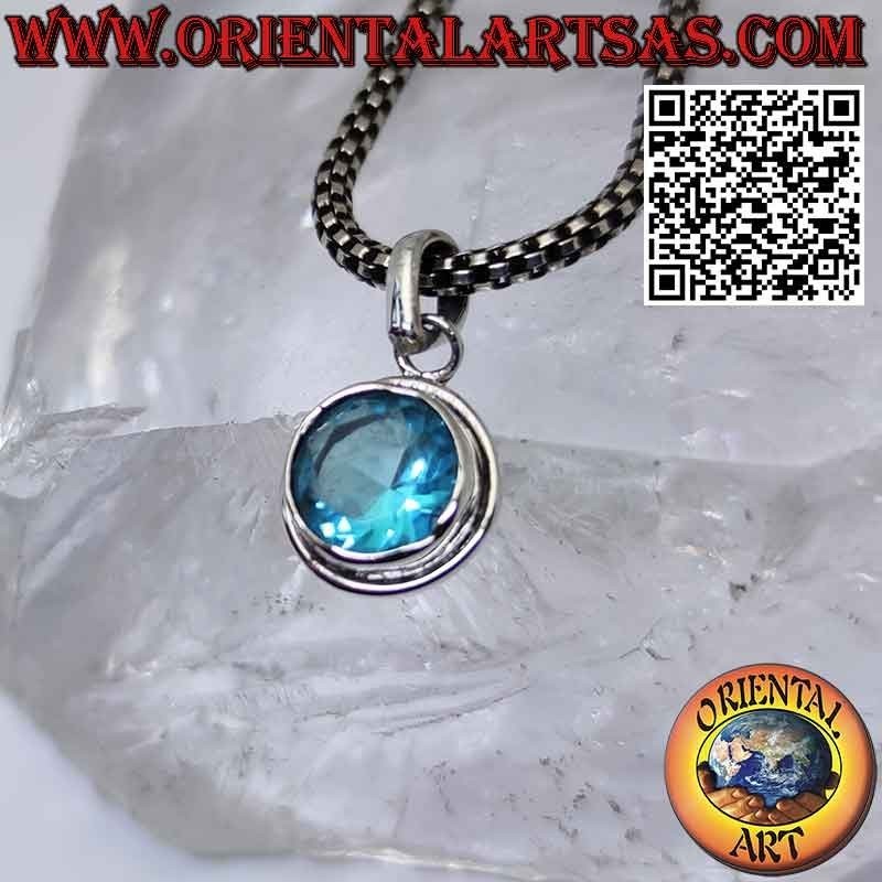 Silver pendant with faceted round blue topaz with simple edge