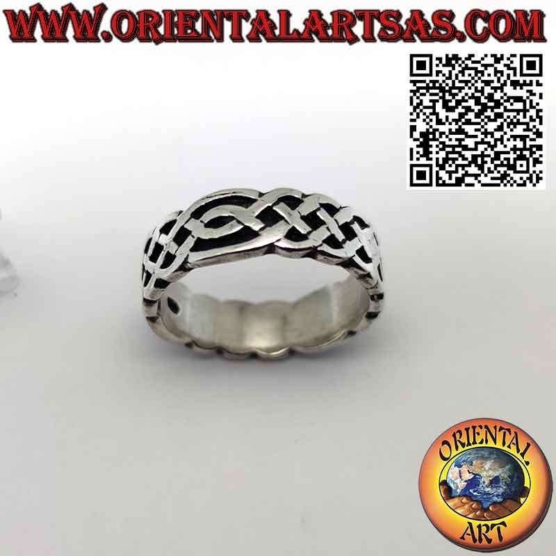Wide band silver ring (7mm.) with Celtic intertwined knot