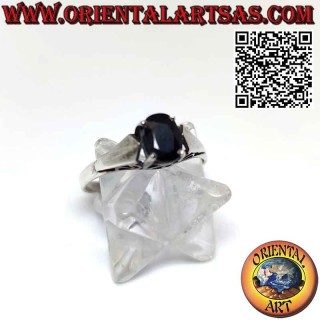 Anillo de plata con zafiro natural ovalado engastado en 4 puntas