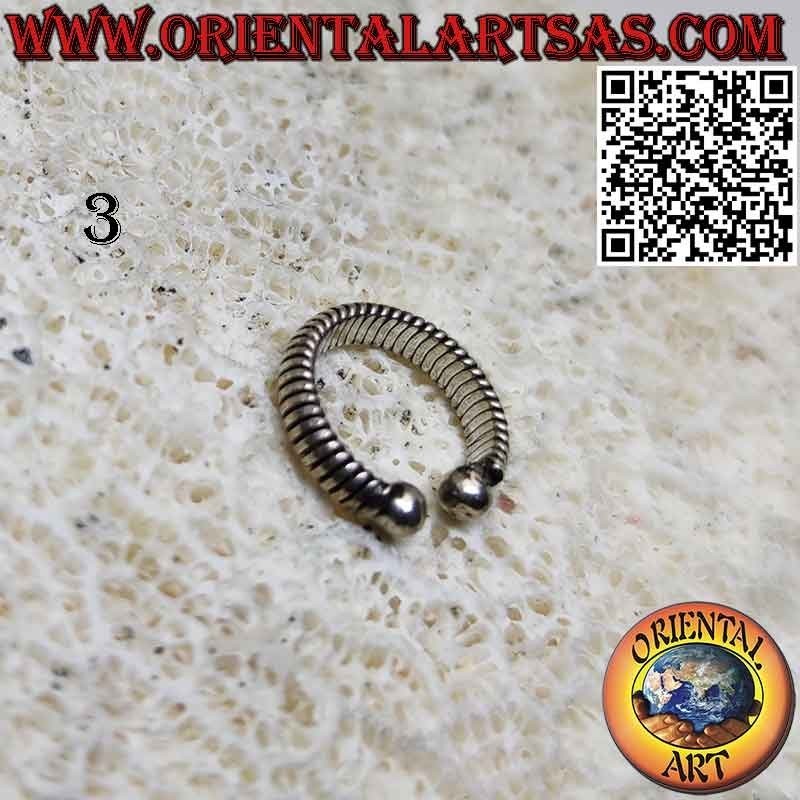 Circulo sin agujero en plata ideal para tabique, oreja y labrum
