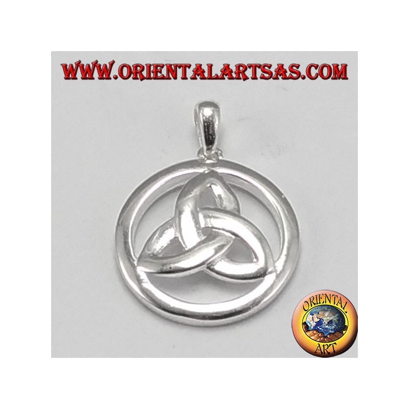Silver pendant, tyrone knot Triquetra in the small circle