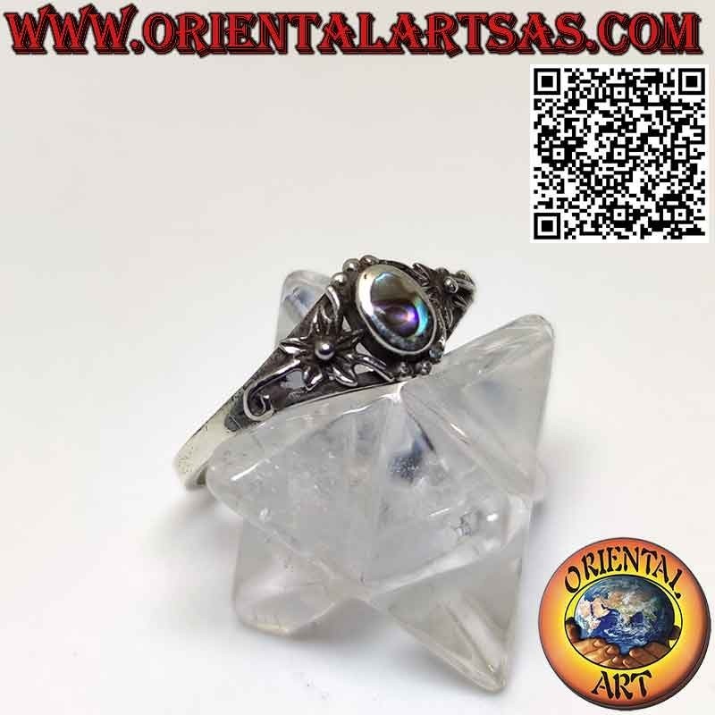 Silver ring with oval paua shell abalone and flower on the sides