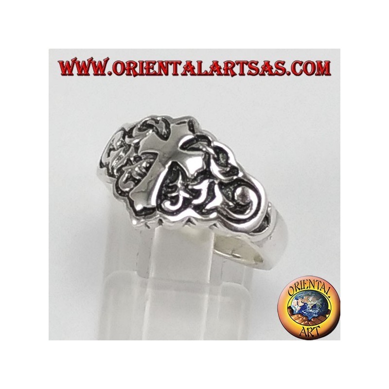 bague en argent pour le petit doigt avec la croix