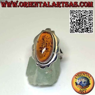 Anello in argento con ambra baltica ovale grande bordo cornice barocca