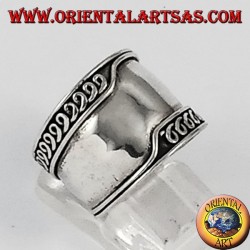 Argent large anneau de bande, Bali asymétriquement bords usiné